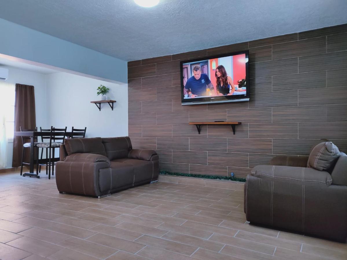 2-Bedroom Apartment Centrally Located, Near Us Consulate Ciudad Juárez Kültér fotó