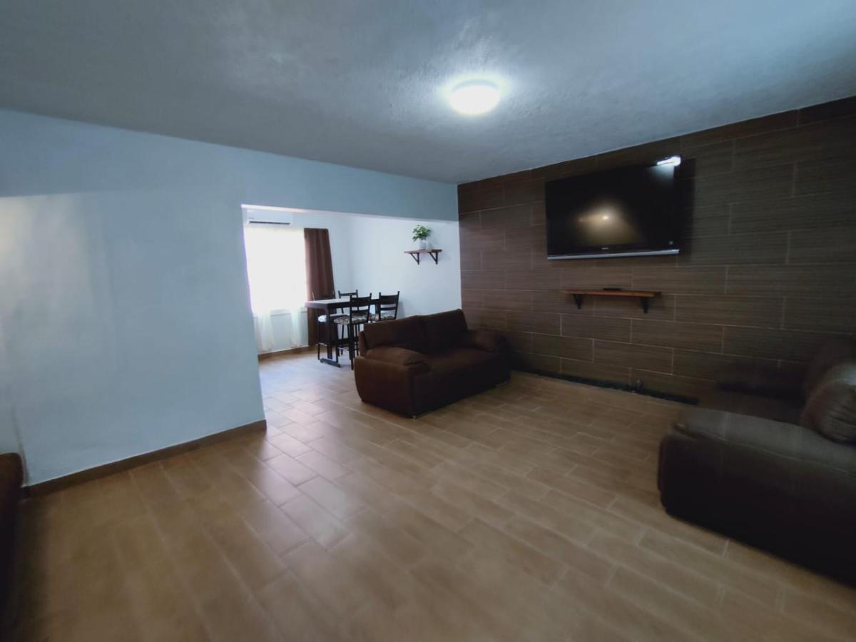 2-Bedroom Apartment Centrally Located, Near Us Consulate Ciudad Juárez Kültér fotó