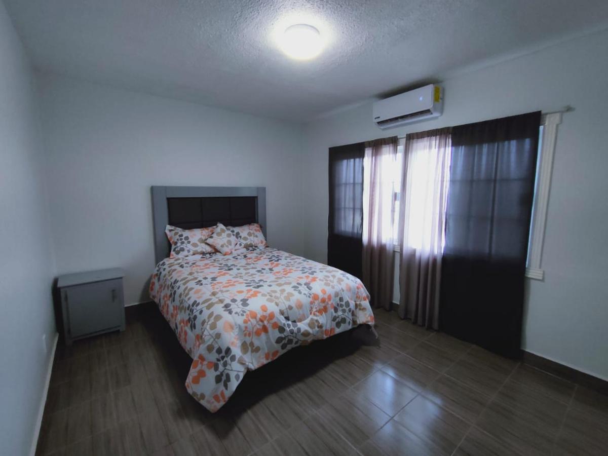 2-Bedroom Apartment Centrally Located, Near Us Consulate Ciudad Juárez Kültér fotó